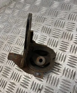 Toyota Avensis Verso Engine mount bracket 1237227040