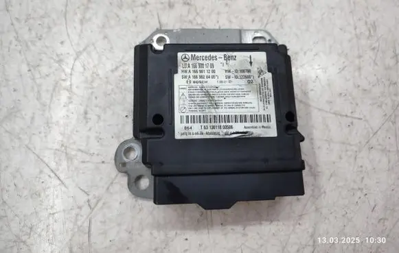 Mercedes-Benz GL X166 Airbag control unit/module A1669001709