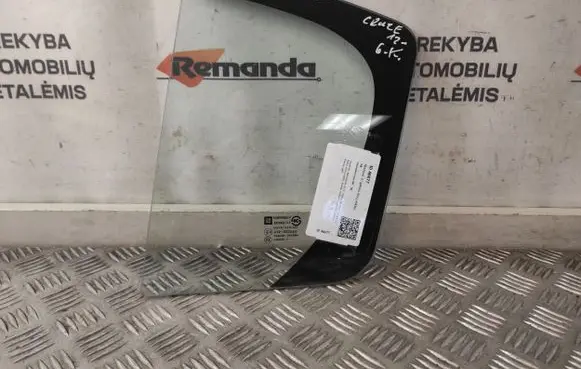 Chevrolet Cruze Rear vent window glass DOT747M535AS2