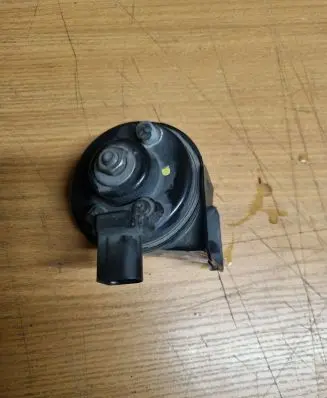 Volkswagen Golf Sportsvan Horn signal 5G0951206C