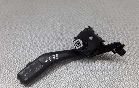 Volkswagen Golf Plus Indicator stalk 1K0953513A