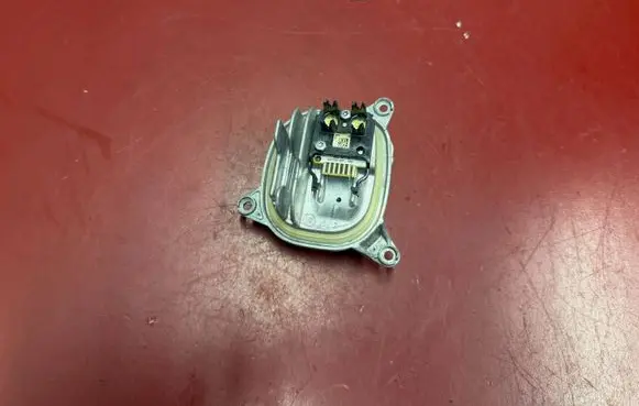 BMW X3 G01 LED ballast control module 7466107 63117466107