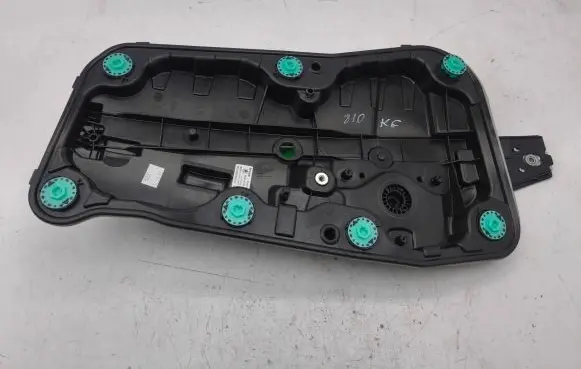 Skoda Octavia Mk4 Rear window lifting mechanism without motor 5E3839655A