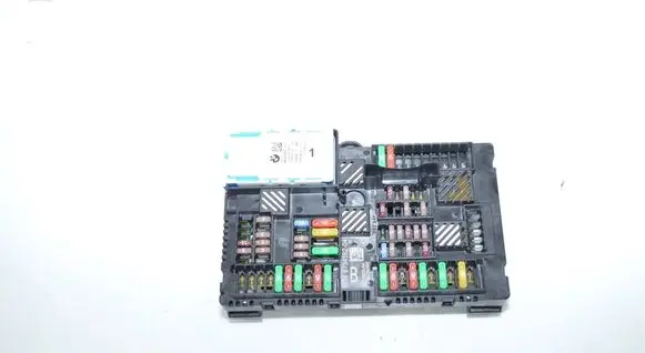 BMW 3 G20 G21 Fuse module 8734162 8795477 61148734162