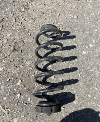 Audi A4 S4 B8 8K Rear coil spring