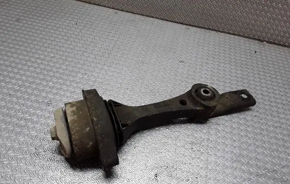Volkswagen Golf IV Gearbox mount