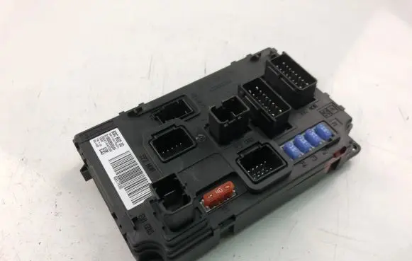 Citroen Berlingo Fuse box set S180085004F