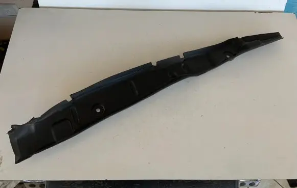 Fender end trim