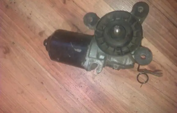 Mitsubishi Galant Wiper motor