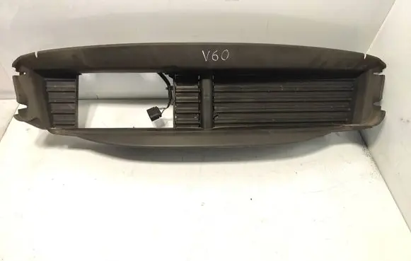 Volvo V60 Intercooler air guide/duct channel 31353218