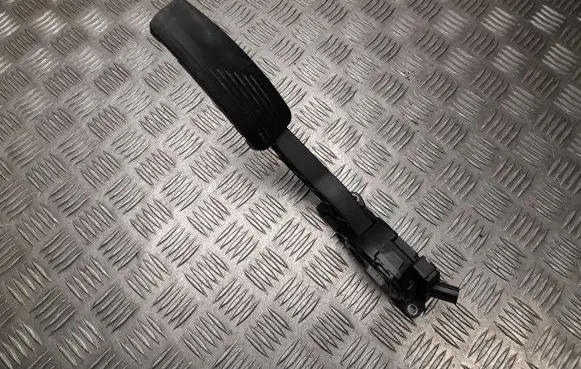 Maserati Ghibli Accelerator throttle pedal 04861715AD