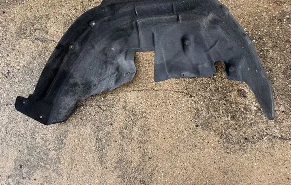 Jeep Grand Cherokee WL Rear arch fender liner splash guards 68376707AF