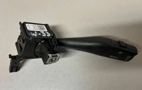 Volkswagen Touran I Wiper control stalk 1K0953519A