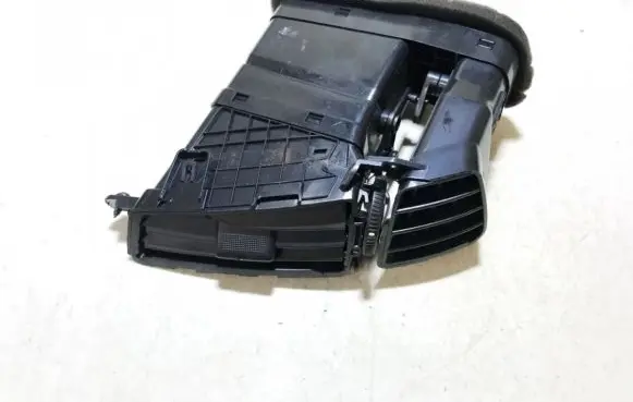 KIA Ceed Dash center air vent grill 974401h900 97440-1h900