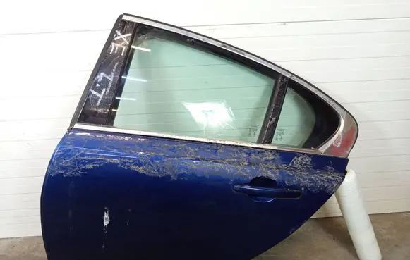 Jaguar XE Rear door DRLTJAGNIE