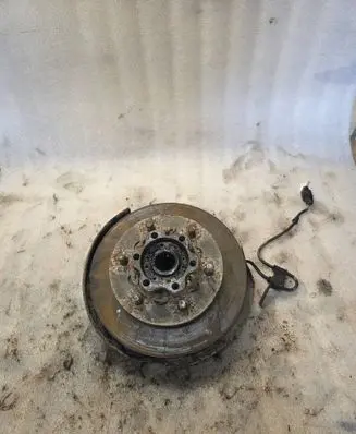 Hyundai Galloper Front wheel hub