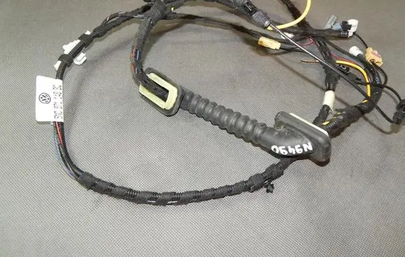 Volkswagen Tiguan Tailgate/trunk wiring harness 5N0971148BQ
