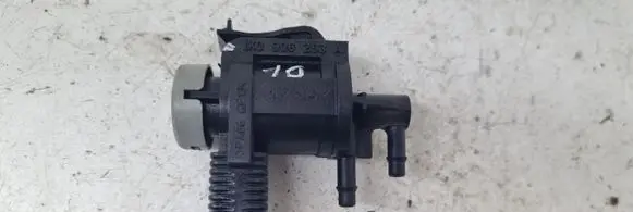 Skoda Yeti (5L) Turbo solenoid valve 1K0906283A