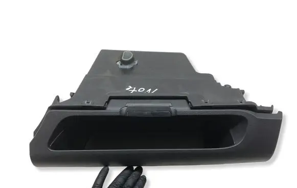 Nissan Note (E11) Glove box set 685209U100