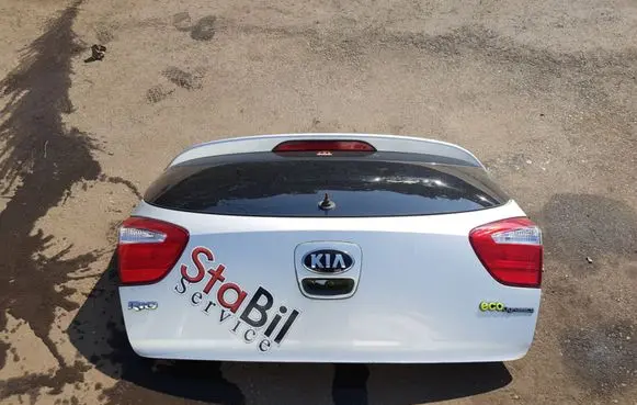 KIA Rio Tailgate/trunk/boot lid