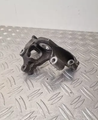 Audi A8 S8 D3 4E Gearbox mounting bracket 4E0399114
