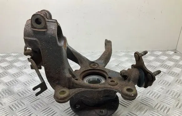 Seat Leon (5F) Front wheel hub 5Q0256Q