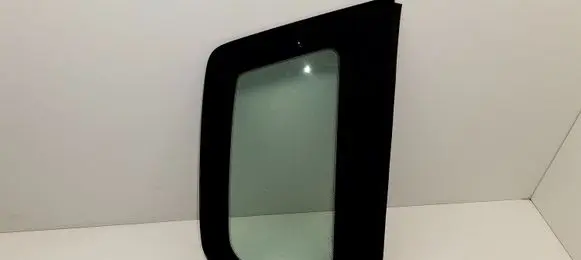 Mazda 2 Rear side window