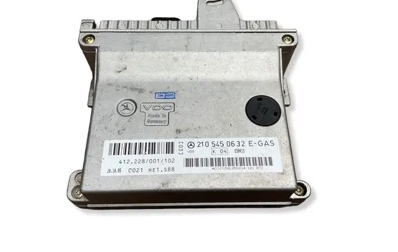Mercedes-Benz E W210 Gearbox control unit/module 2105450632