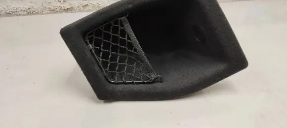 Trunk/boot lower side trim panel