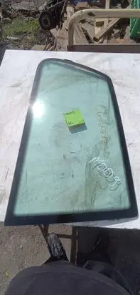Volkswagen Golf IV Rear door window glass 1212123