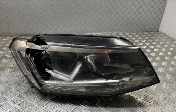 Volkswagen Caddy Headlight/headlamp 2K1941032B
