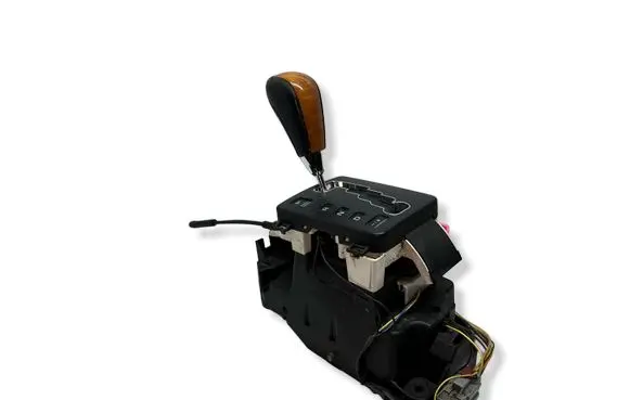 Chrysler Pacifica Gear shifter/selector 