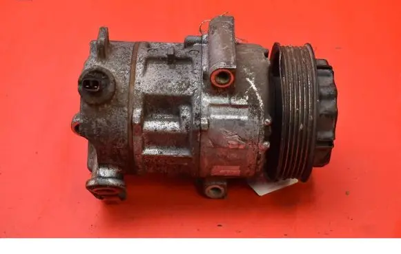 Opel Corsa D Air conditioning (A/C) compressor (pump) 55703721