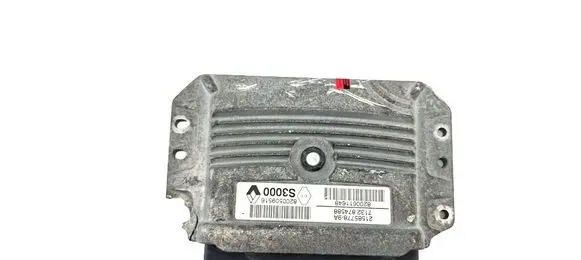 Renault Scenic I Engine control unit/module 8200611648 8200509516 215857789A