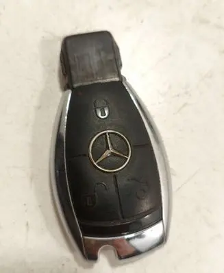 Mercedes-Benz E W211 Ignition key/card 