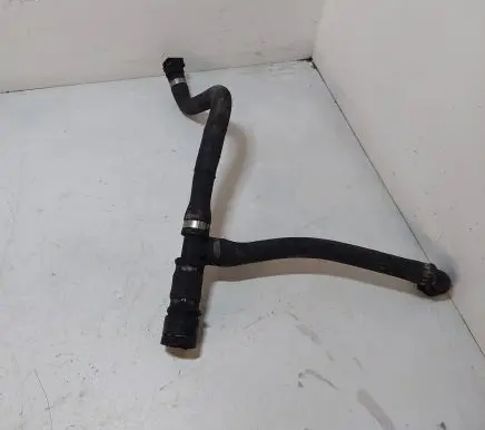 BMW 5 E60 E61 Engine coolant pipe/hose 6917697