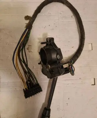 Mercedes-Benz 190 W201 Indicator stalk 2015450824 201663
