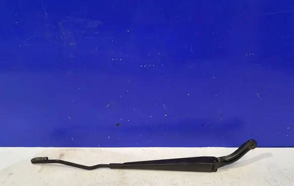 Volvo V70 Windshield/front glass wiper blade 8624286