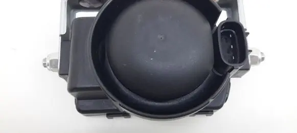 Toyota RAV 4 (XA30) Alarm system siren 8904048020