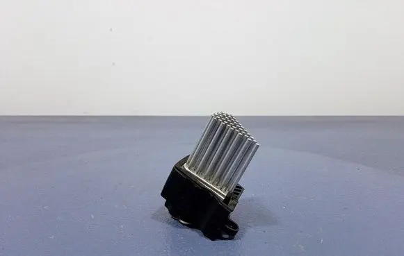BMW 5 E39 Heater blower motor/fan resistor 2942000002