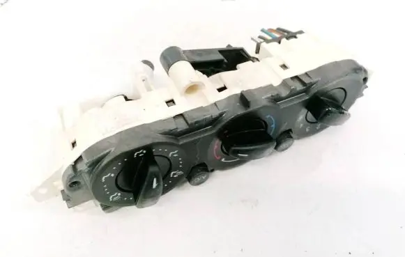 Ford Focus Climate control unit 3M5T19980AD 3M5T-19980-AD