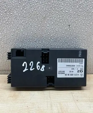 Mercedes-Benz E W211 Seat control module A2118203626