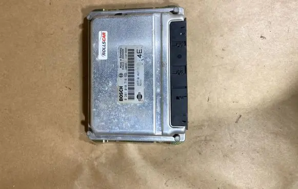 Nissan Almera N16 Engine control unit/module ECU 0281010718
