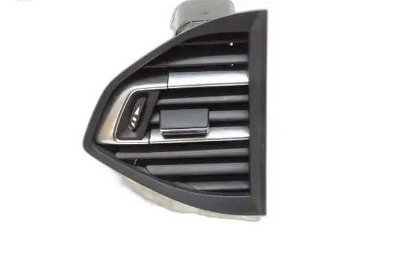 Peugeot 308 Dash center air vent grill 1304145XZD
