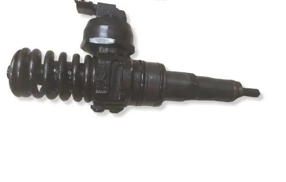 Volkswagen Caddy Fuel injector 0414720215