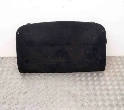 Parcel shelf