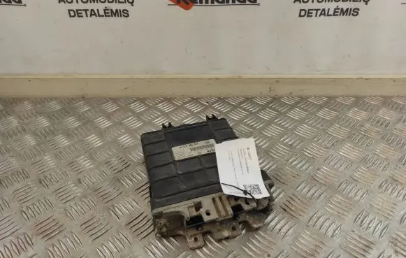 Volkswagen PASSAT B4 Engine control unit/module 028906021AK 28SA2672 0281001312