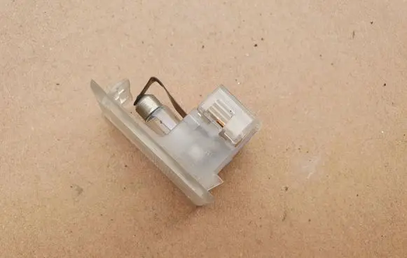 Volkswagen Golf III Glove box light 1H0947113