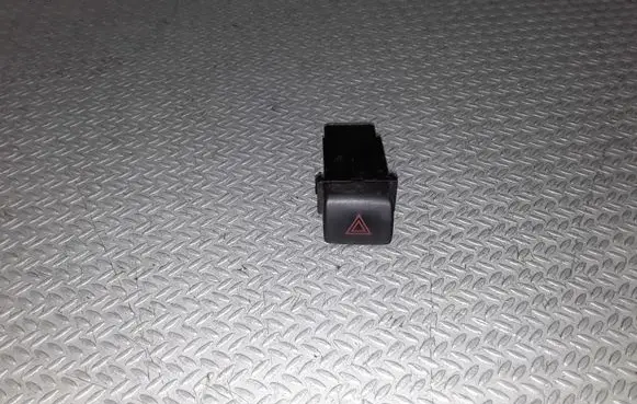 Hyundai Santa Fe Hazard light switch 9379026500