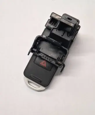 Volvo V40 Ignition lock AH4N15607AE 28227917 CCAB09LP0300T0